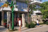 Nhập nhèm “một khu nghỉ dưỡng, hai loại dịch vụ” gây bức xúc cho khách du lịch