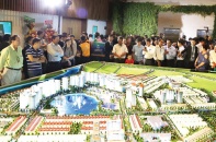 Bất động sản TP.HCM: Nhà phố, biệt thự đang "cháy hàng"