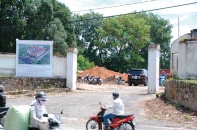 Gói thầu Trường THCS Nguyễn Thị Minh Khai (Bình Dương): Nhà thầu "trượt vỏ chuối" vẫn chưa phục