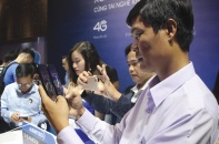 Dũng cảm với smartphone "hàng Tàu mác Việt"