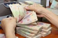 Ngân hàng đối mặt nguy cơ “thủng đáy” an toàn vốn