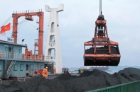 Xuất than thu hẹp, nhập khẩu tăng nhanh