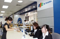 Thêm áp lực khi FPTS tăng vốn