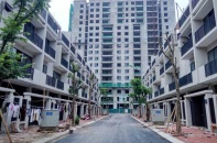 Tỉnh táo trước cơn sốt đất đặc khu và các địa phương