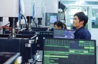 Manh nha rủi ro, nền kinh tế cần đối sách kịp thời