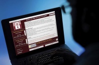 Hacker thả mã độc tấn công nhà băng