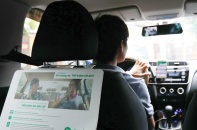 Grabcar có thể phải đeo mào taxi