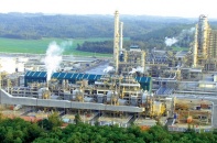 Dung Quất lo Nghi Sơn cạnh tranh