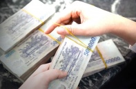 Siết chặt sở hữu chéo trong hệ thống ngân hàng