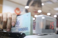 Ngân hàng ngóng nới room tín dụng