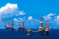 Dầu khí lo thăm dò