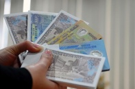 Không đưa tiền mệnh giá nhỏ vào lưu thông dịp Tết