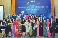 Xác lập và khẳng định giá trị mới của người phụ nữ