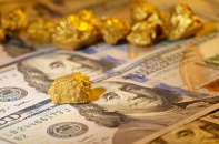 Vàng sẽ nhích lên khi Fed ngừng tăng lãi suất