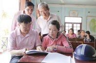 Dưỡng mạch nguồn vốn xoay chuyển đói nghèo