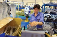 Lần lữa công khai, nền kinh tế khó bứt phá