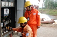 Phập phồng nỗi lo cắt điện