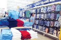 Bán lẻ ngoại đổi chiến lược, hàng Việt thêm quan ngại