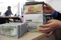 Nợ xấu dềnh lên: Nóng chuyện tiền tươi, mở sàn bán nợ