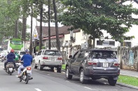 Áp dụng thu phí đậu ô tô bằng công nghệ tại TP.HCM: Rơi rụng tiền tỷ mỗi tháng