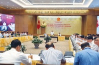 Gỡ “nút thắt cổ chai” của nền kinh tế