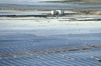 Điện mặt trời vẫn… bí