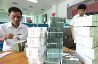 Ngân hàng giãi bày nỗi khổ về tăng vốn, bán nợ…