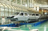 Nội địa hóa ô tô: Khó ở sản lượng