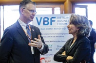 Chọn đầu tư vào tương lai: Giới đầu tư chờ cơ chế ủng hộ