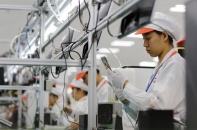 Chương trình phổ cập smartphone giá rẻ: Cơ hội vàng cho doanh nghiệp Việt