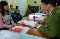 Bỏ hộ khẩu, không chỉ có mừng