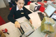 Dòng vốn rẻ và “cỗ xe tam mã”