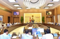 Những đề xuất chính sách khó hiểu