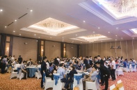 Ồ ạt tuyển nhân viên địa ốc
