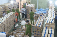 Thua lỗ, nhiều doanh nghiệp “dọa” hủy cung cấp găng tay y tế