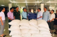 Quảng Trị hỗ trợ tỉnh Savannakhet (Lào) 10 tấn gạo khắc phục hậu quả thiệt hại do mưa lũ