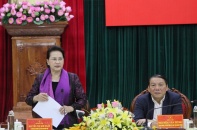 Chủ tịch Quốc hội Nguyễn Thị Kim Ngân làm việc với Ban Thường vụ Tỉnh ủy Quảng Trị