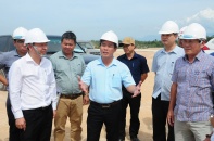 Thừa Thiên Huế yêu cầu đẩy nhanh tiến độ Nhà ga hành khách T2 – Cảng hàng không Quốc tế Phú Bài
