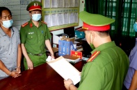 Quảng Bình: Bắt “trùm” bảo kê đội lốt chủ doanh nghiệp
