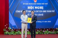 Trao quyết định bổ nhiệm tân Phó giám đốc Sở Tài chính TP. Huế