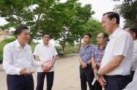 Chủ tịch Quảng Trị kiểm tra 2 dự án giao thông trọng điểm