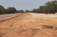 Dự án Quốc lộ 15D vẫn còn thiếu mặt bằng mặt bằng sạch để thi công đồng bộ