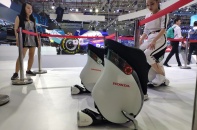 Vietnam Motor Show 2019: Ngạc nhiên với thiết bị di chuyển cho người... lười của Honda