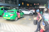 TP.HCM: Chấn chỉnh kinh doanh ôtô “chặt chém” khách trong sân bay Tân Sơn Nhất