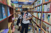 TP.HCM: Hàng nghìn học sinh thiếu sách giáo khoa sau khai giảng năm học mới 2022 – 2023