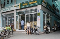 TP.HCM: Nhiều nhà thuốc đóng cửa tạm thời khiến đoàn kiểm tra y tế gặp khó