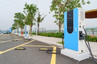 TP.HCM: Doanh nghiệp được lắp trạm sạc điện tại điểm thu phí đỗ xe dưới lòng đường