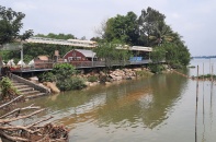 TP.HCM: Cưỡng chế nếu doanh nghiệp không tháo dỡ công trình lấn chiếm hành lang sông, kênh, rạch