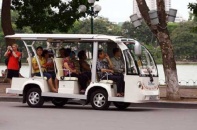 Thí điểm xe điện 4 bánh phục vụ khách du lịch tại Hội An và Phú Quốc
