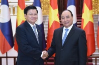 Thủ tướng Nguyễn Xuân Phúc hội đàm với Thủ tướng Lào
